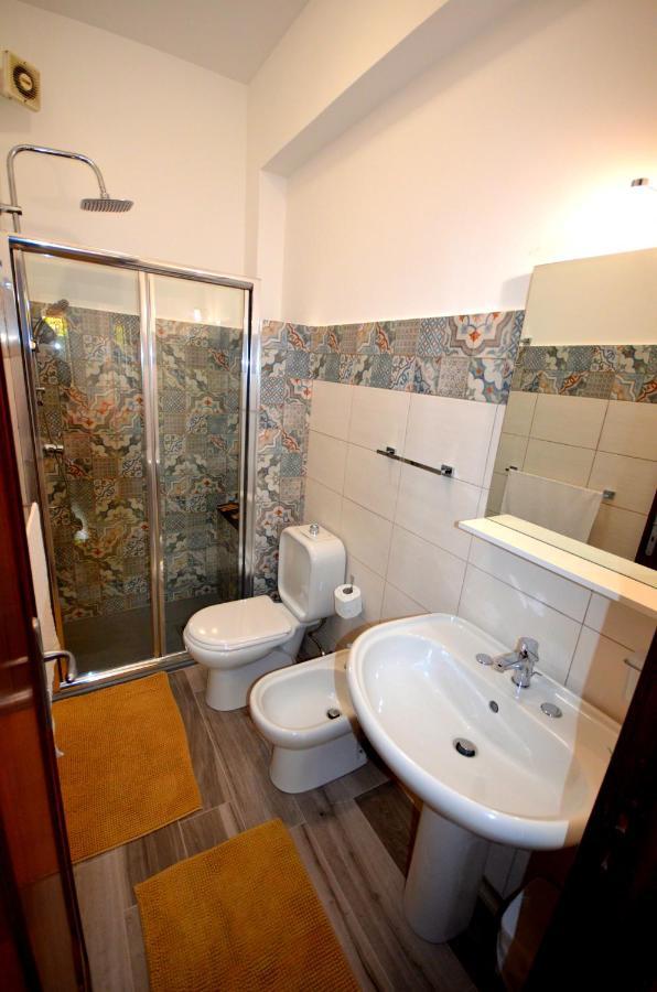 Naxos Sea Holiday Apartments Giardini Naxos Bagian luar foto
