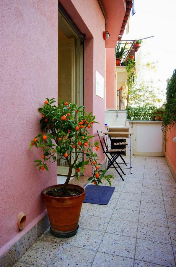 Naxos Sea Holiday Apartments Giardini Naxos Bagian luar foto
